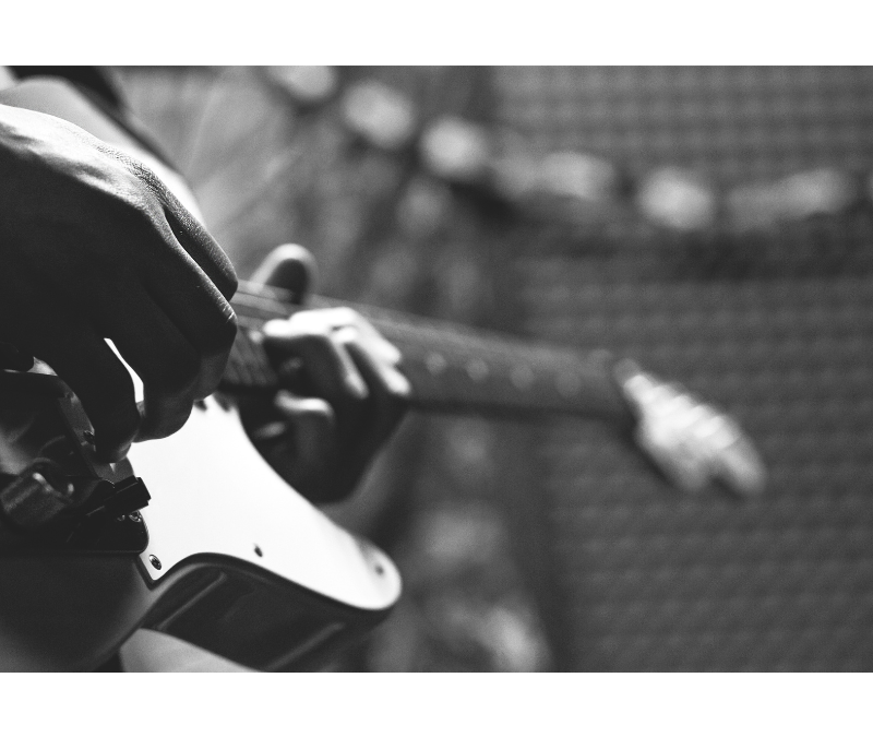 8 Ways to Master Major Pentatonic Scales on Guitar