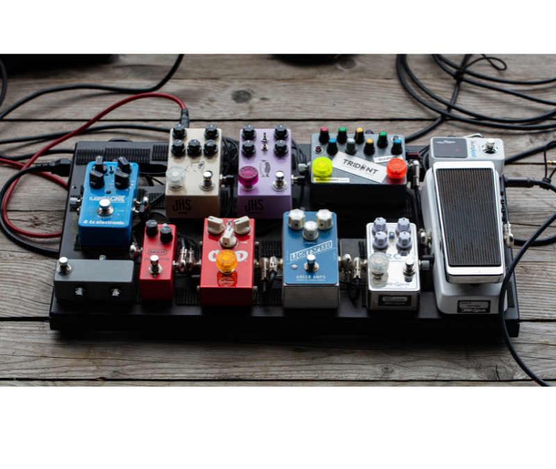 The Best 8 Delay Pedals for Guitarists: Tips and Parameters