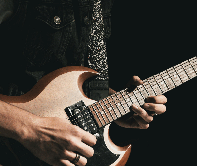 Learn Guitar Scales Fast (Without Memorizing a Million Shapes)