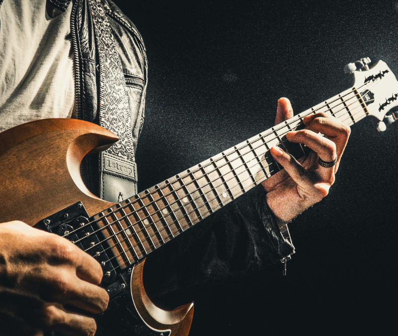 The Guitar Course Book That Finally Makes Practice Simple